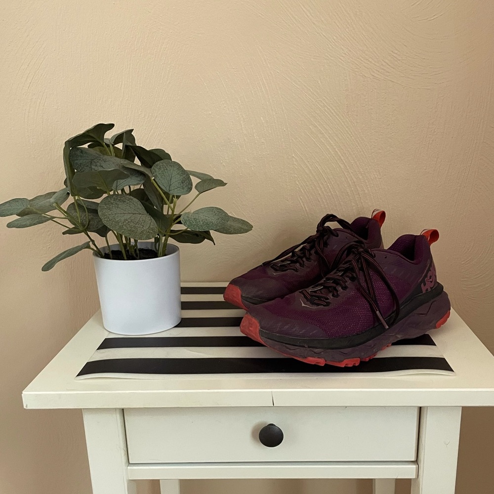 Hoka Challenger ATR 5 Running Shoes Size 7